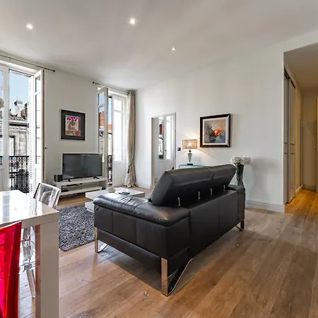 Magnifiques Appartements En Hyper Centre De Bordeaux Exterior photo