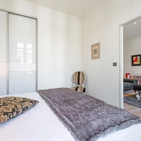 Magnifiques Appartements En Hyper Centre De Bordeaux Exterior photo