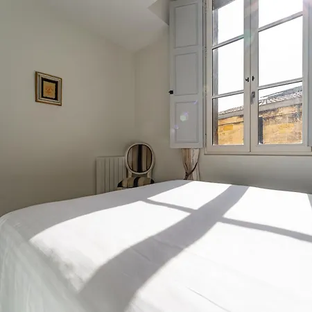 Magnifiques Appartements En Hyper Centre De Bordeaux Exterior photo