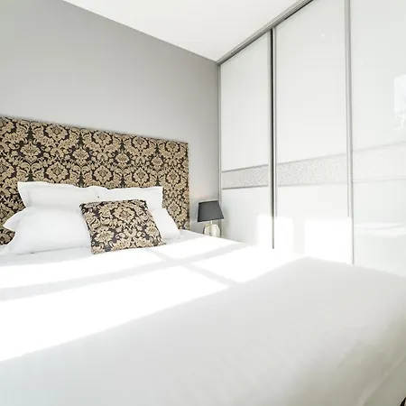 Magnifiques Appartements En Hyper Centre De Bordeaux Exterior photo