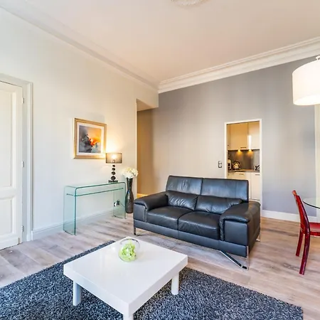 Magnifiques Appartements En Hyper Centre De Bordeaux Exterior photo